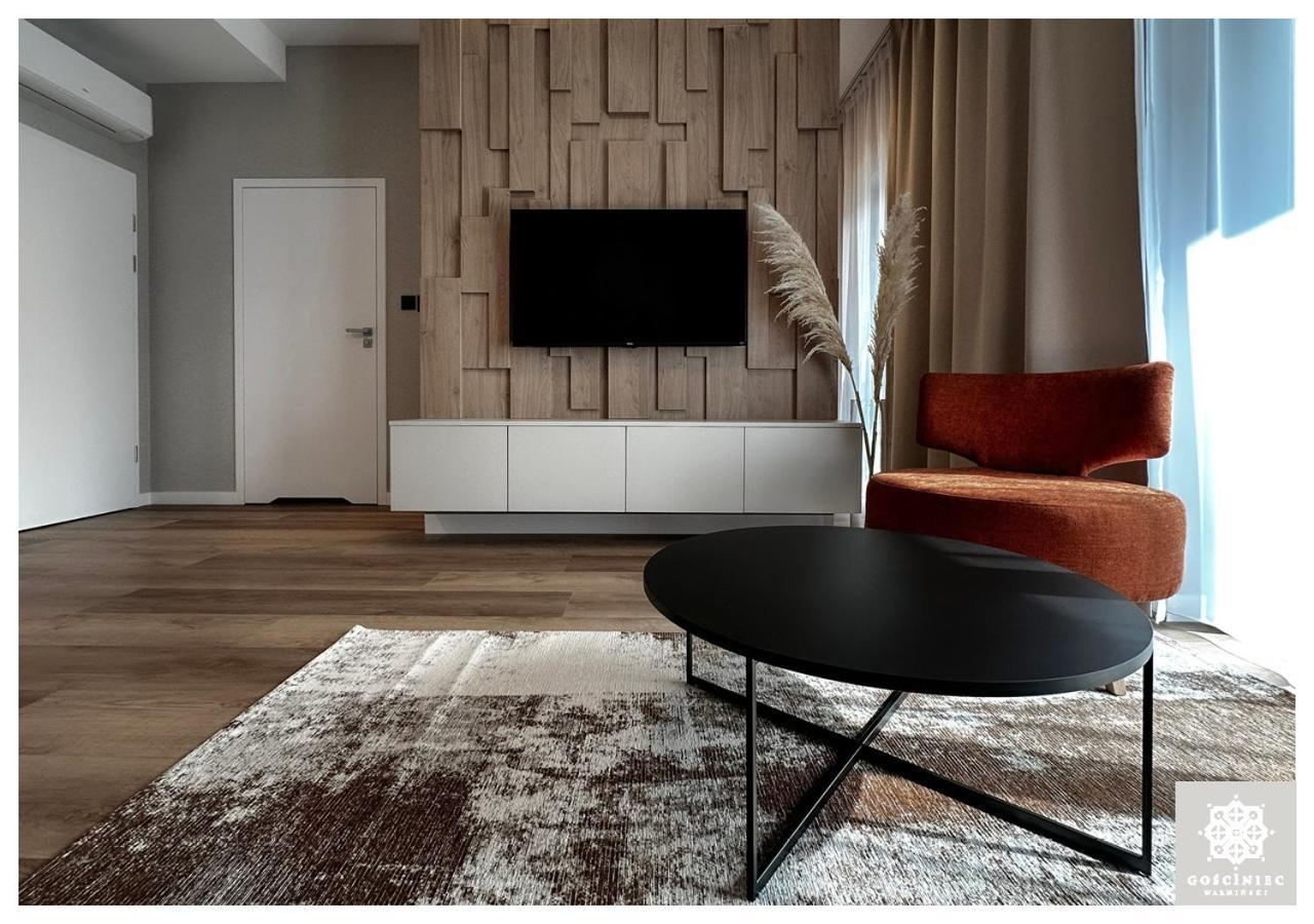 Gosciniec Warminski Apartment Pluski